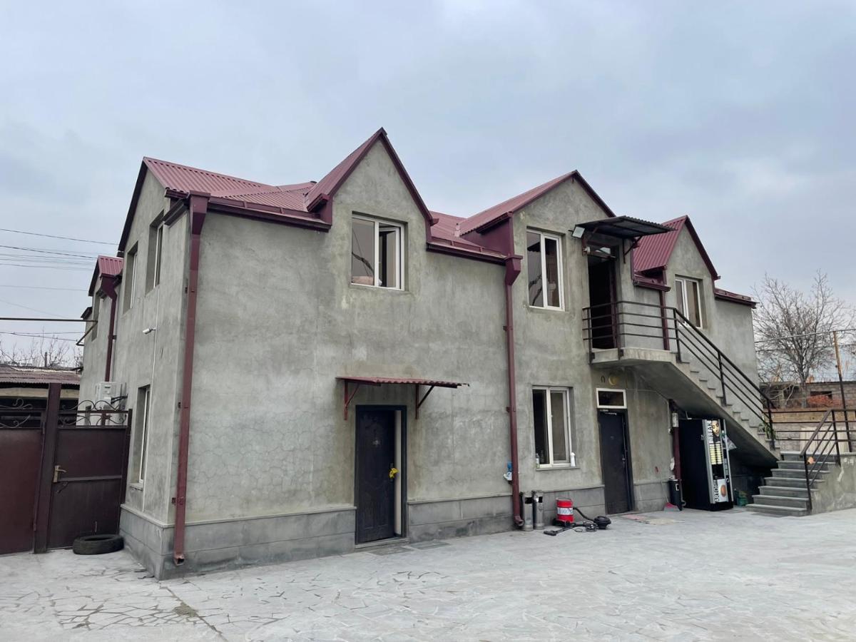 Noragyugh Guest House Yerevan Exterior photo