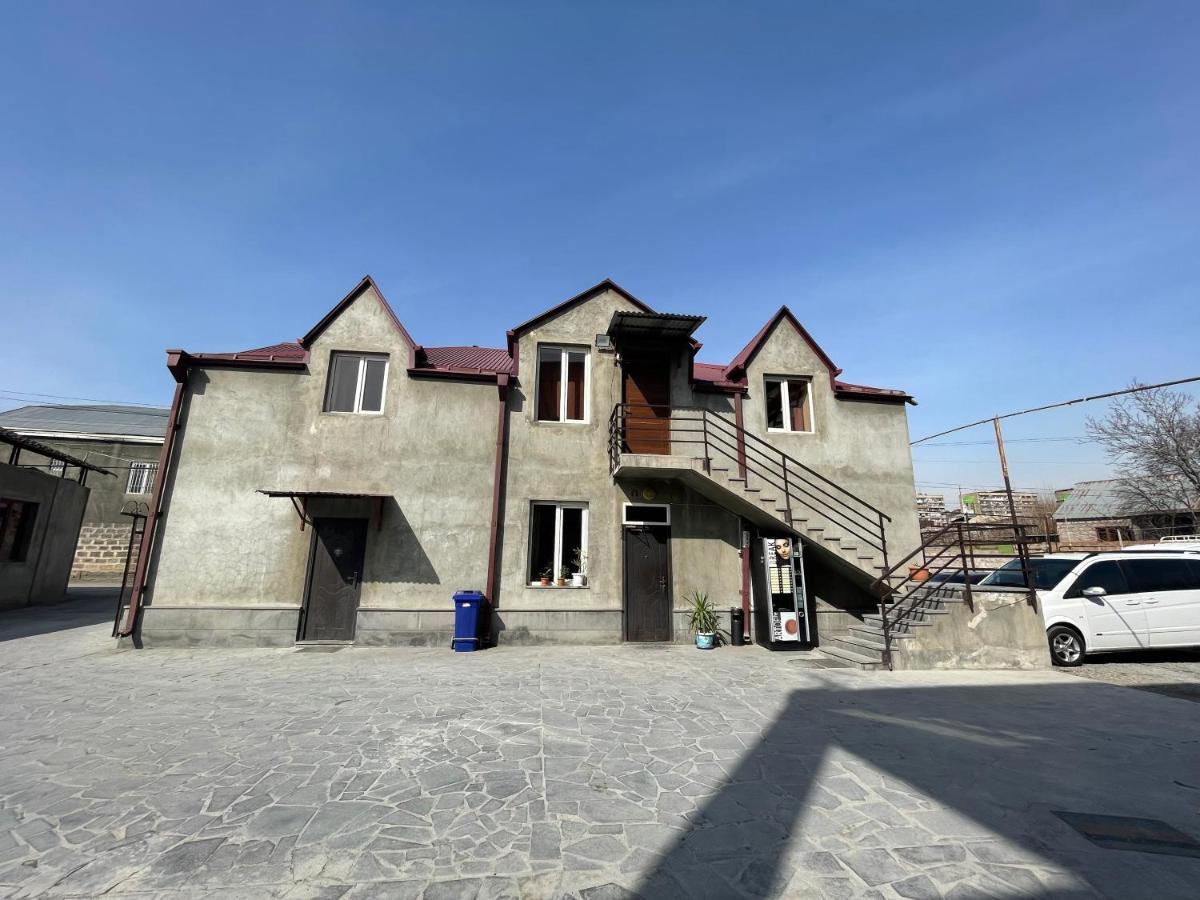 Noragyugh Guest House Yerevan Exterior photo